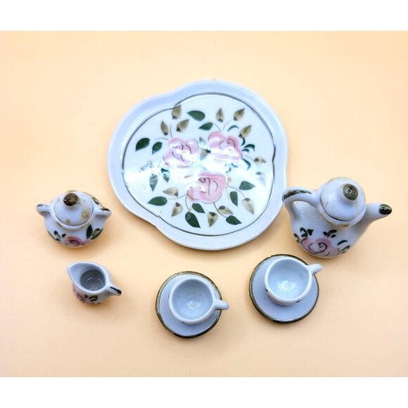 Miniature Porcelain Tea Set With Pink Floral Design & Gold Accents jj3655 - Picture 3 of 8